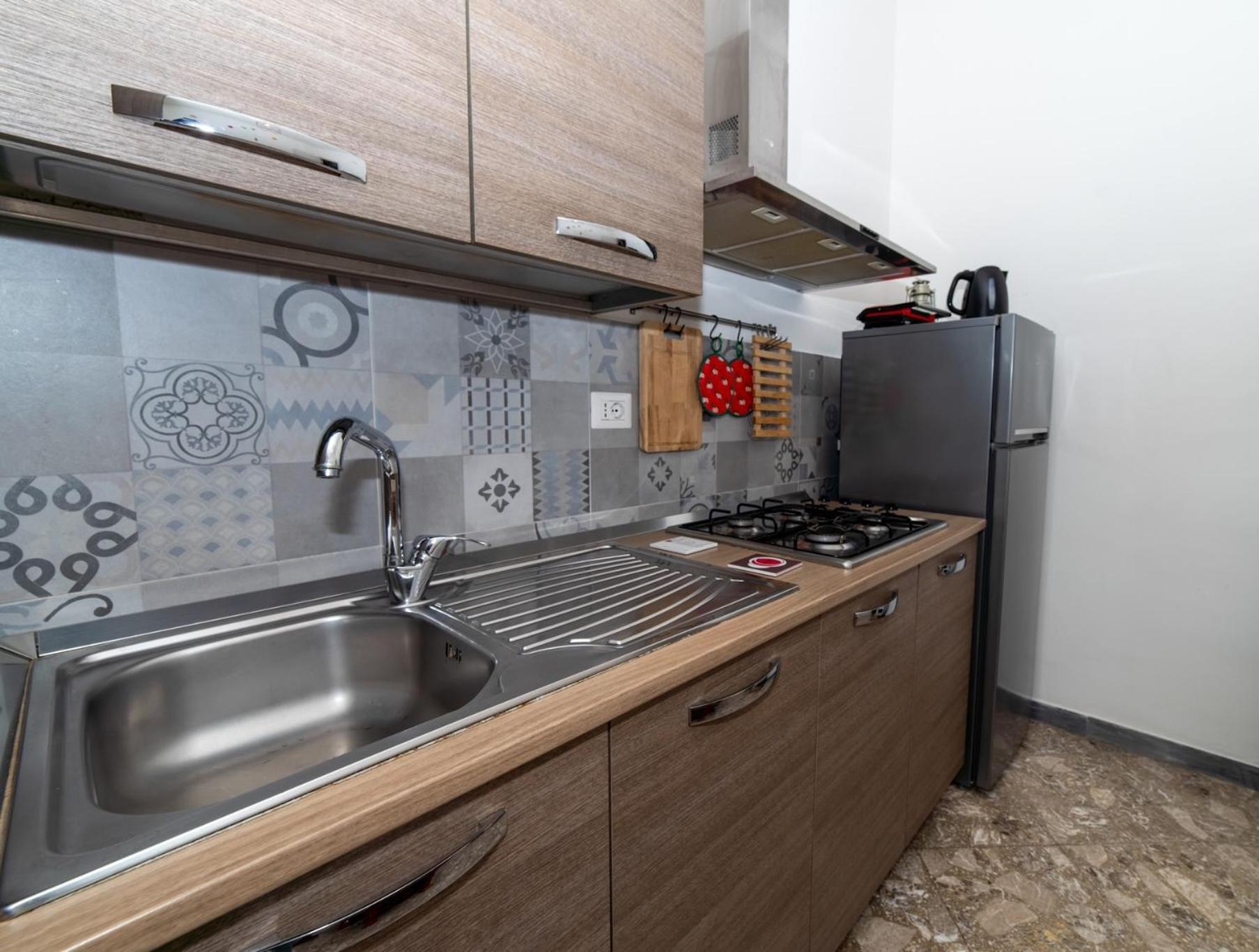 Apartment Robertone *